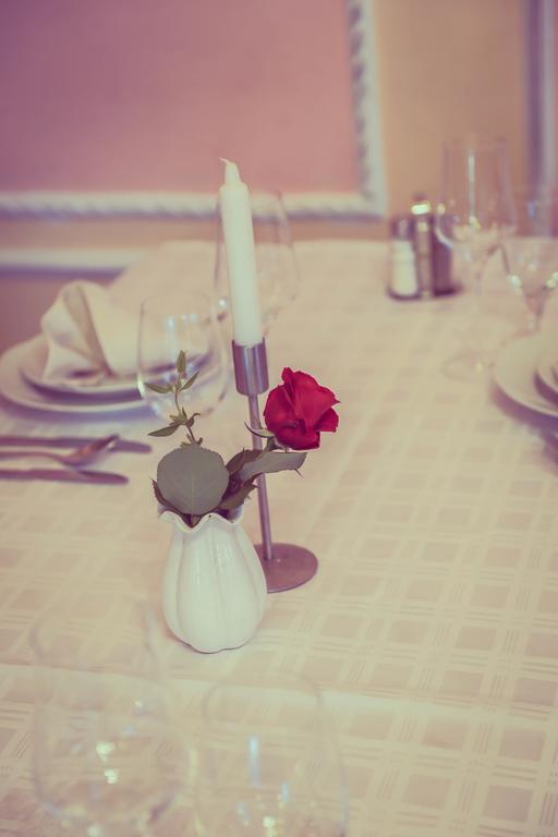 Beli Dvor Hotel Sombor Luaran gambar